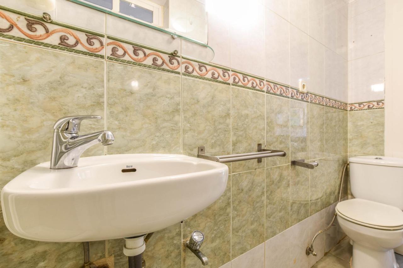 Appartement Apartamento Plaza De Lavpies à Madrid Extérieur photo